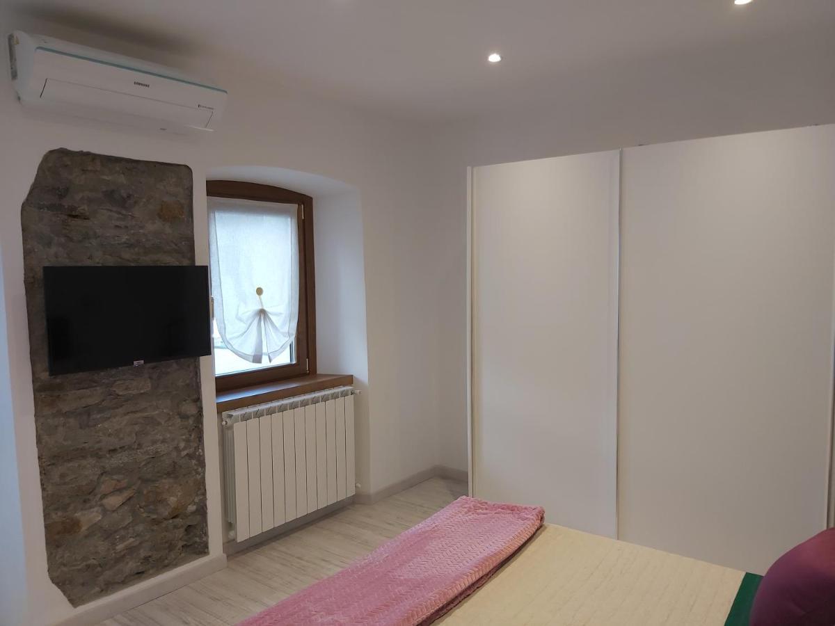 Casa Cimavilla Con Parcheggio Privato Gratuito Crevoladossola Εξωτερικό φωτογραφία